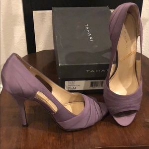 Last Chance! Tahari French Lilac peep-toe heals